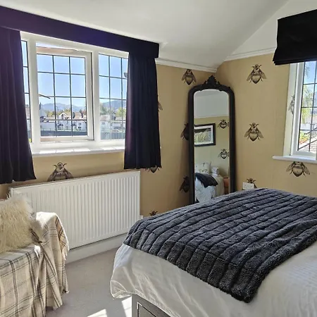4 Bed In Oc-s42744 Nyaraló
